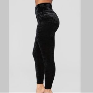 Crushed velvet leggings